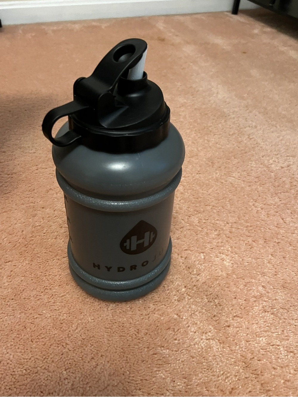 Black HydroJug with Straw NWOT